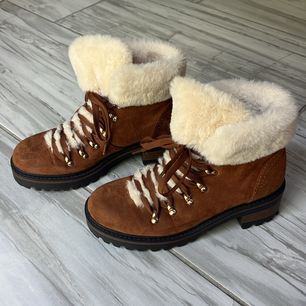 Winter Shearling Suede Booties - Picture 3 of 8